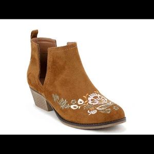 Olivia Miller Rosedale Bootie Suede for Fall 🍁